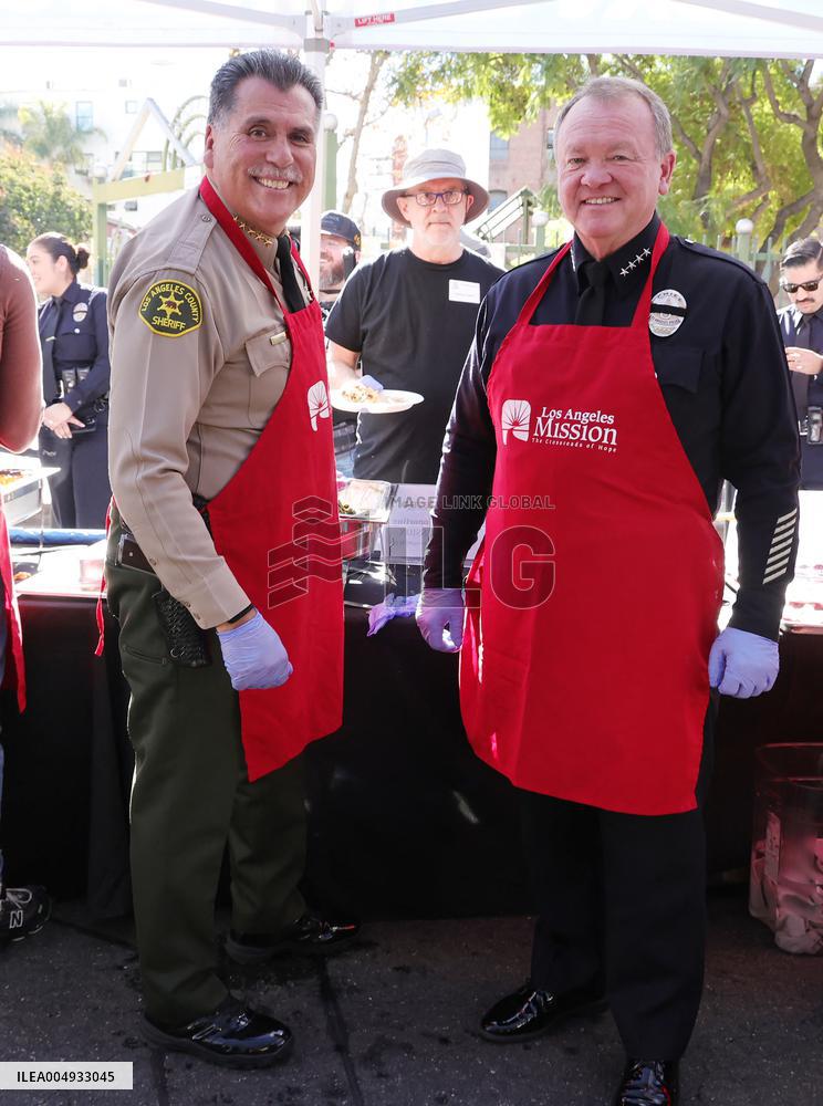 2025 Thanks & Giving On Skid Row - LA