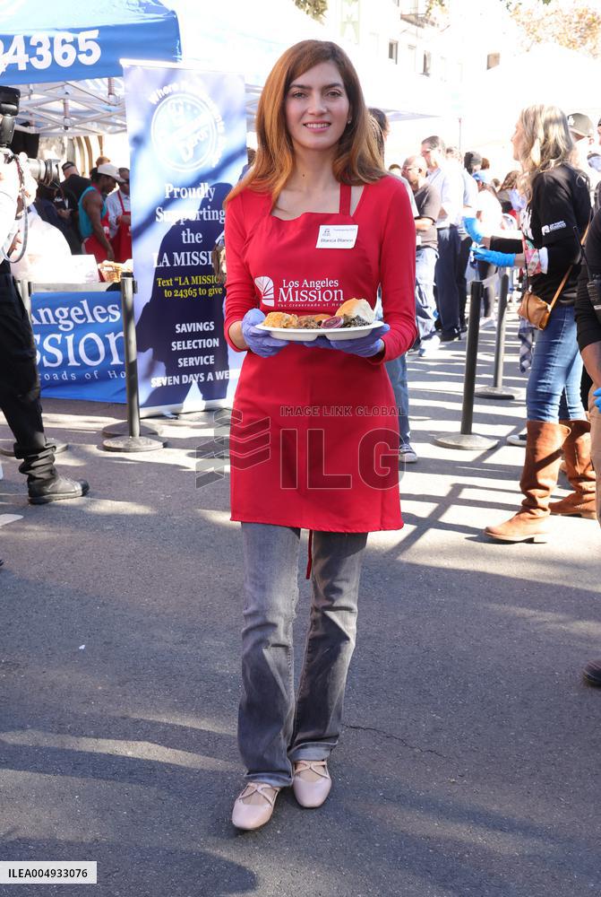 2025 Thanks & Giving On Skid Row - LA