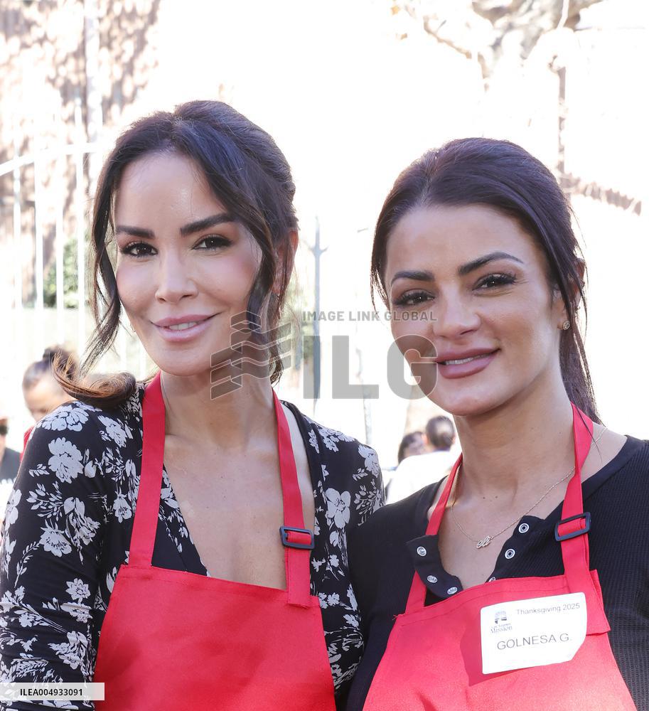 2025 Thanks & Giving On Skid Row - LA