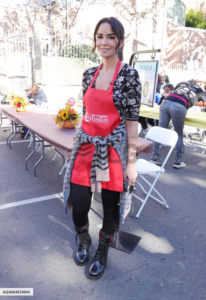 2025 Thanks & Giving On Skid Row - LA