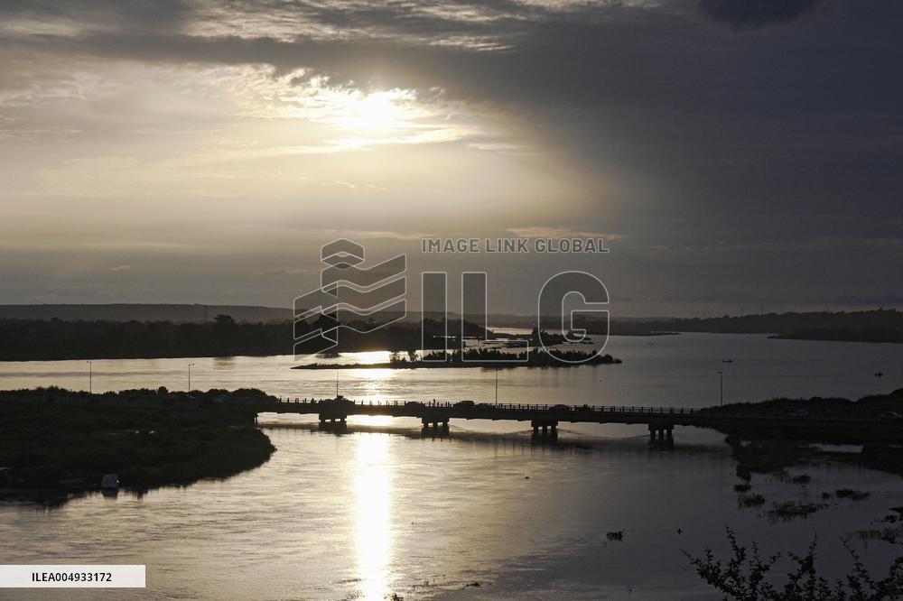 Kennedy Bridge in Niger