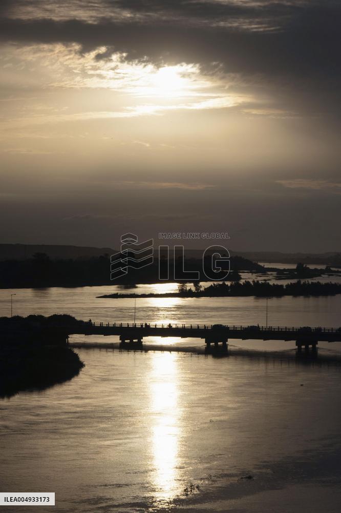 Kennedy Bridge in Niger