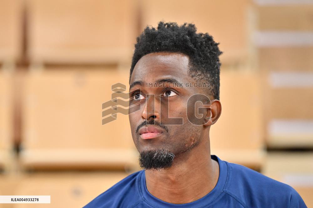 Euroleague Basketball - AS Monaco v Anadolu Efes