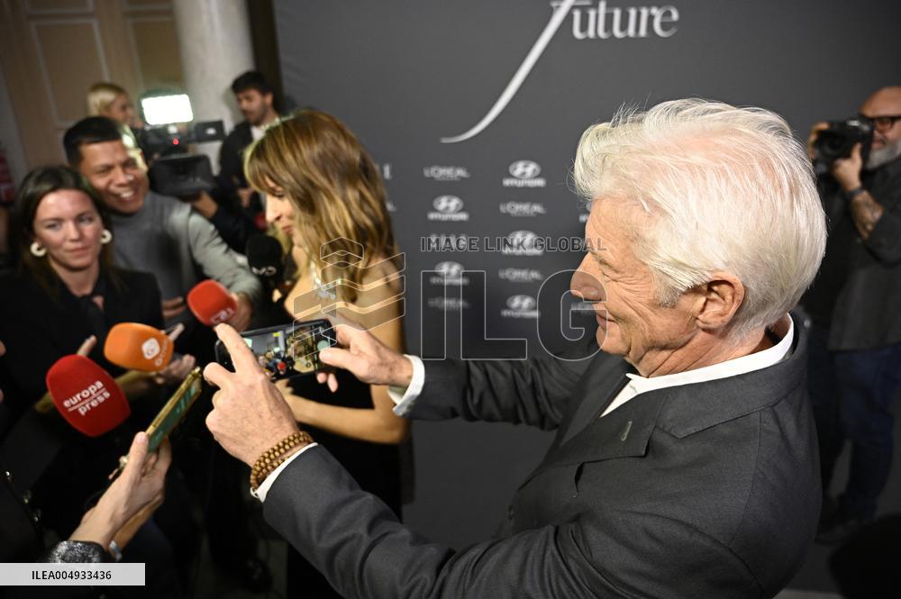 Elle X Future Gala Photocall - Madrid