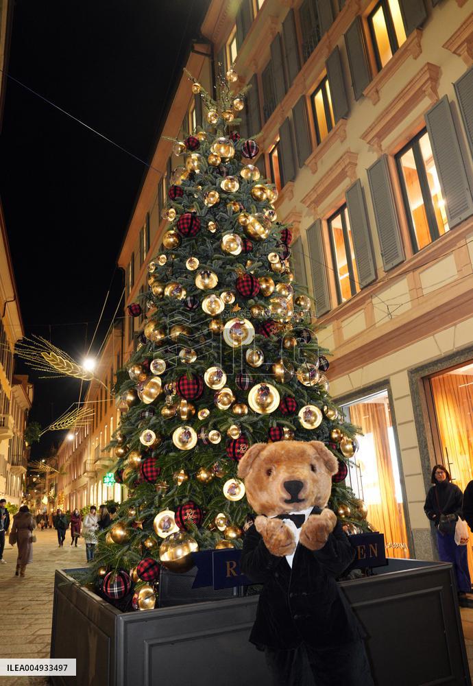 Christmas Lights and Decorations in Milan - Italy