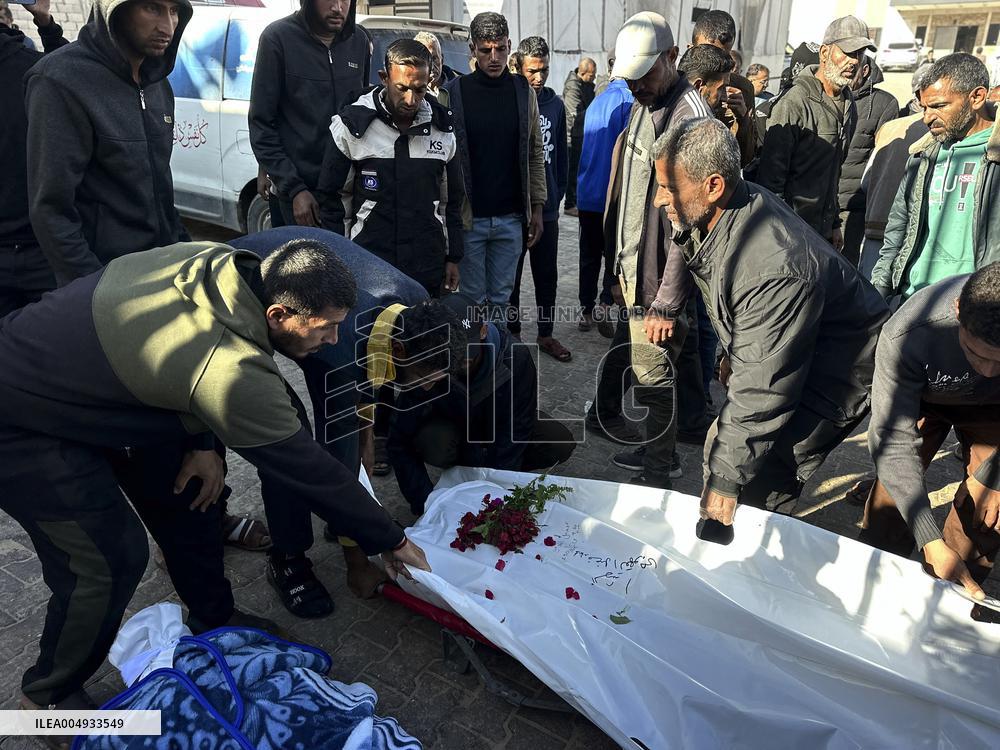 Funeral in Khan Yunis
