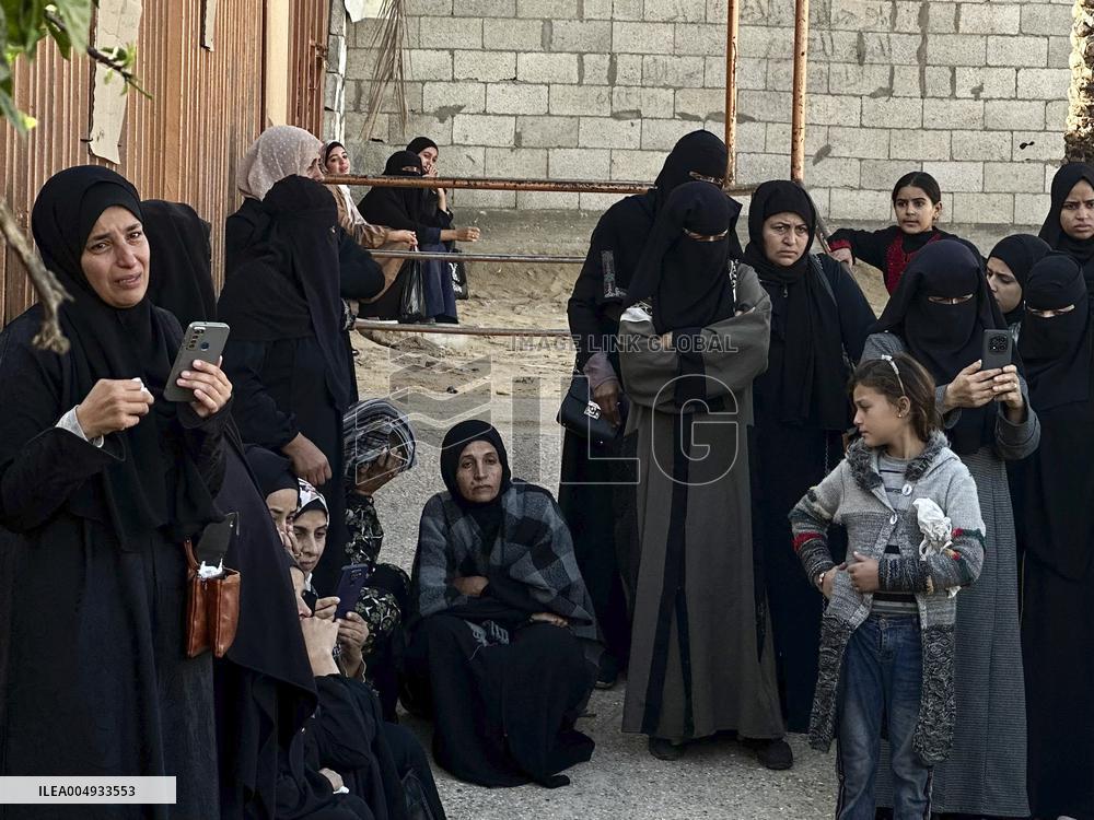 Funeral in Khan Yunis