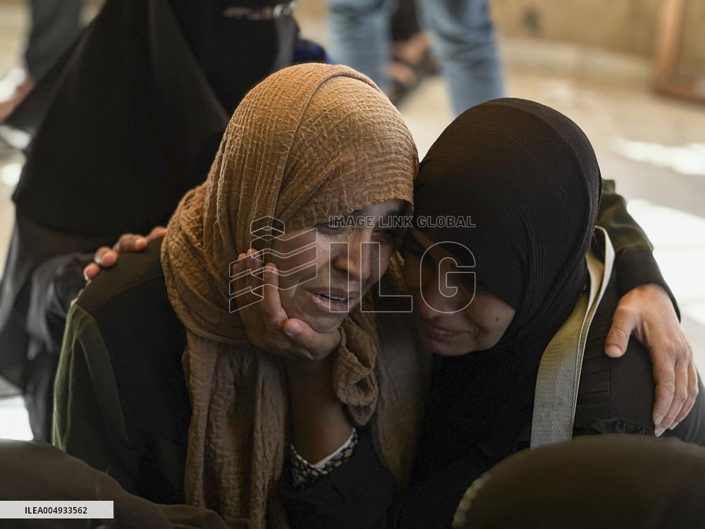 Palestinian Student Killed By Missile - Khan Younis