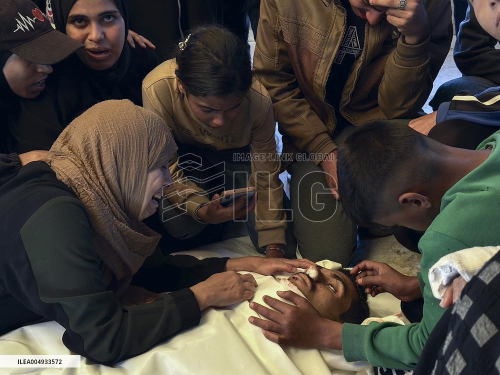 Palestinian Student Killed By Missile - Khan Younis