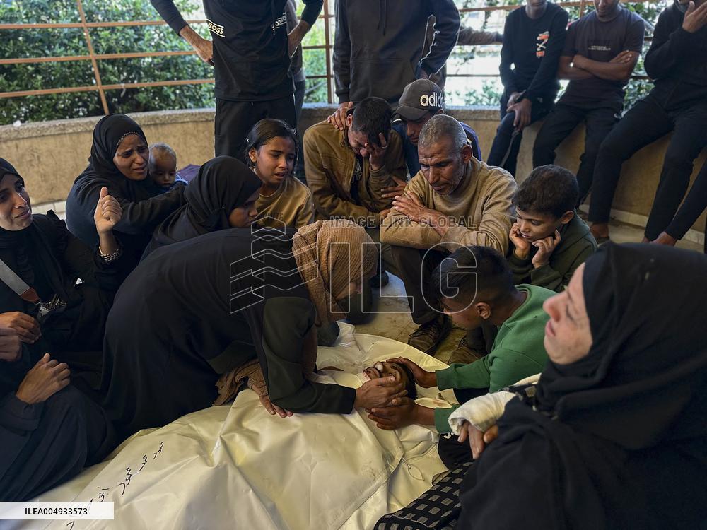 Palestinian Student Killed By Missile - Khan Younis