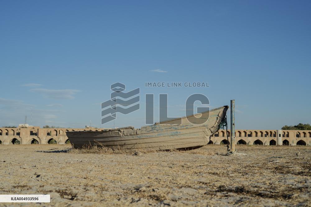 Zayanderud Riverbed Dries Up - Iran