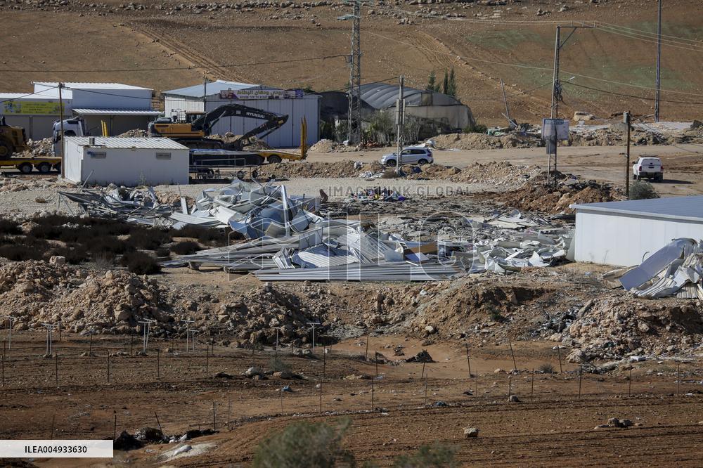 Shops Demolished in West Bank