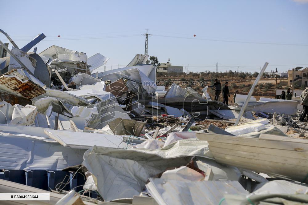 Shops Demolished in West Bank