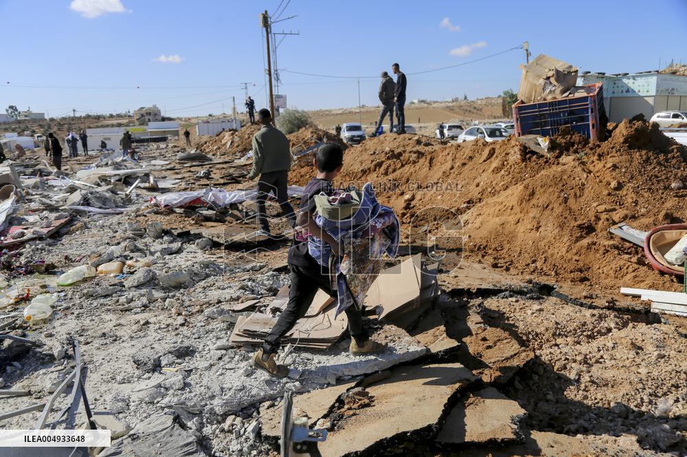 Shops Demolished in West Bank
