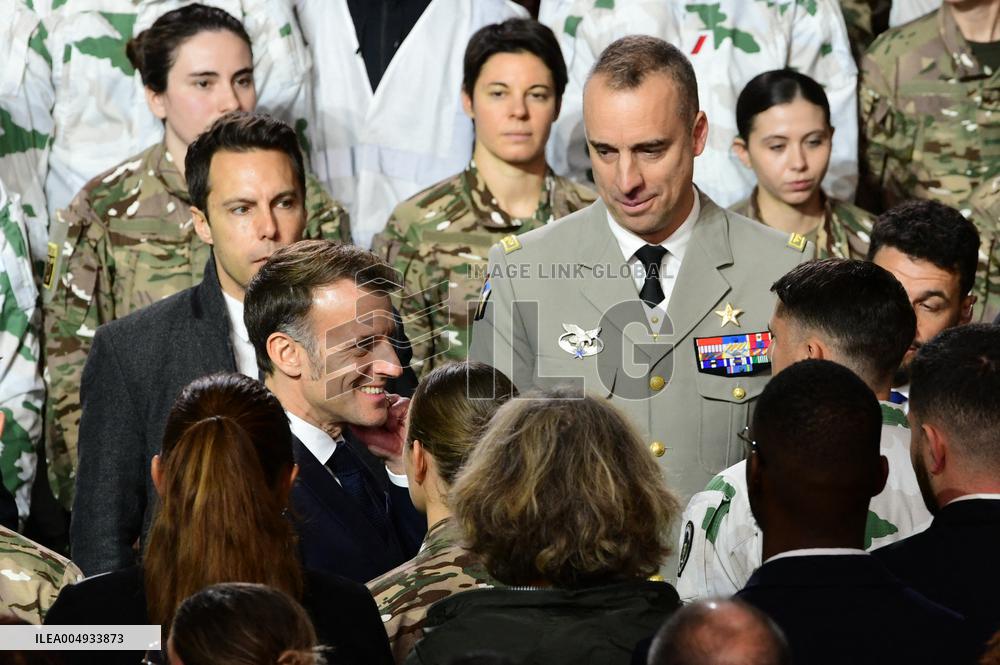 Macron Visits The 27th Mountain Infantry Brigade - Varces