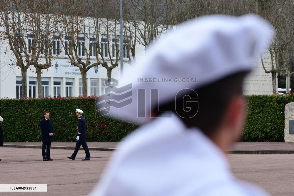 Macron Visits The 27th Mountain Infantry Brigade - Varces