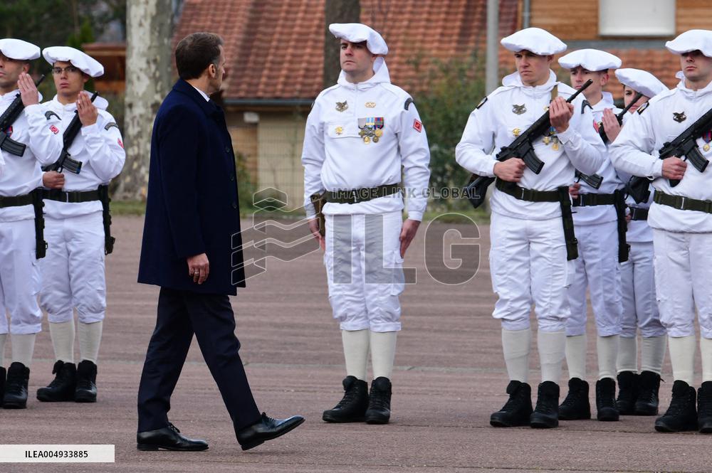 Macron Visits The 27th Mountain Infantry Brigade - Varces