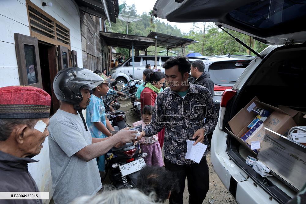 At Least 61 People Killed in Indonesia Floods