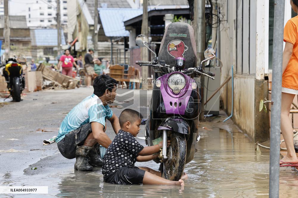Heavy Flooding in Southern Thailand
