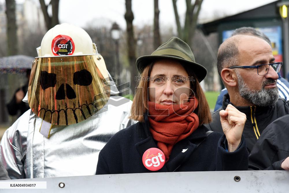 ArcelorMittal Rally in Front of the National Assembly - Paris