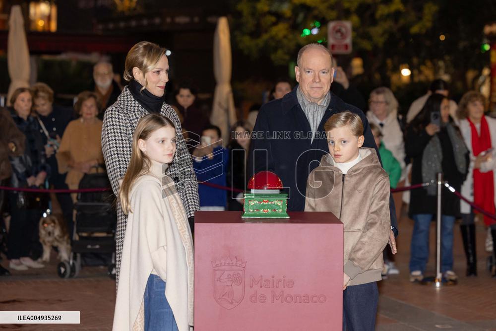 NO TABLOIDS - Launch Of The Christmas Lights - Monaco