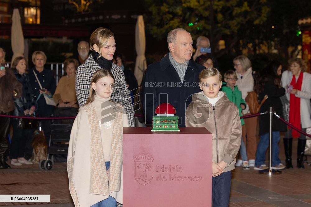 NO TABLOIDS - Launch Of The Christmas Lights - Monaco
