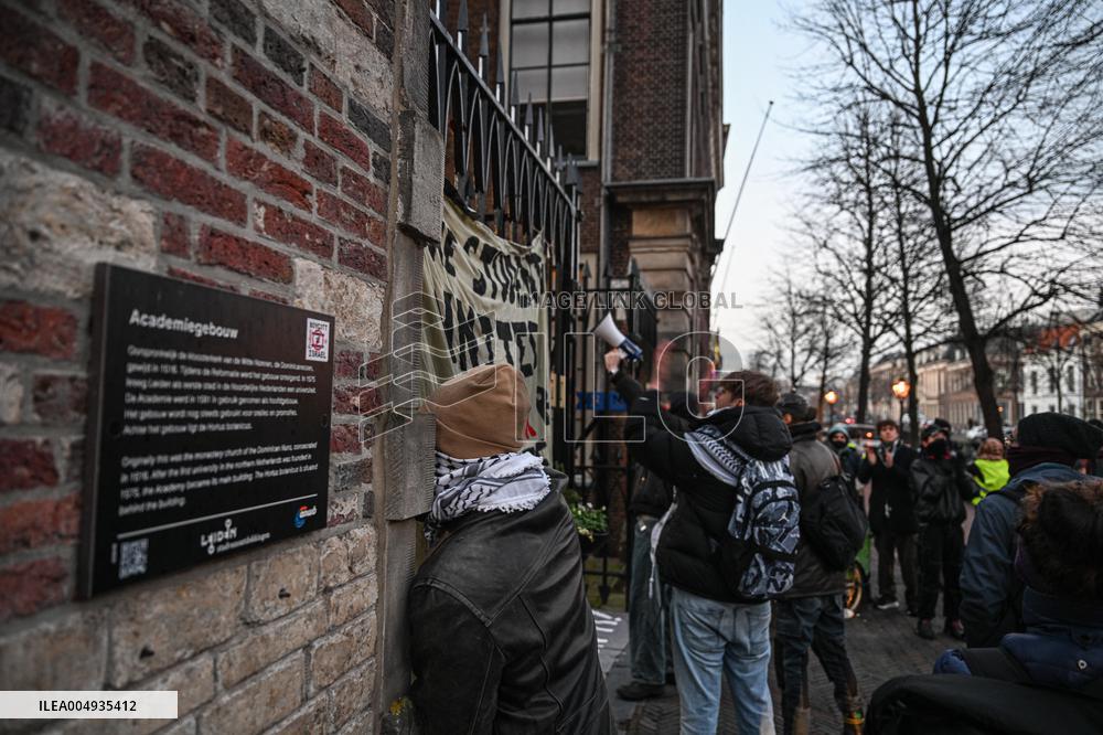 Leiden University Occupation - Leiden