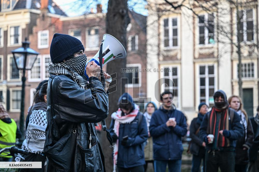 Leiden University Occupation - Leiden