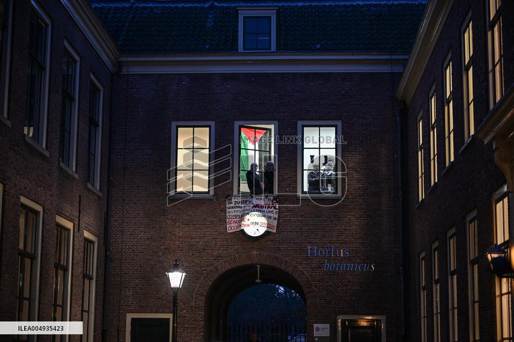 Leiden University Occupation - Leiden