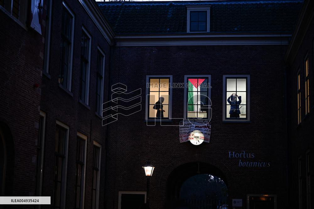 Leiden University Occupation - Leiden