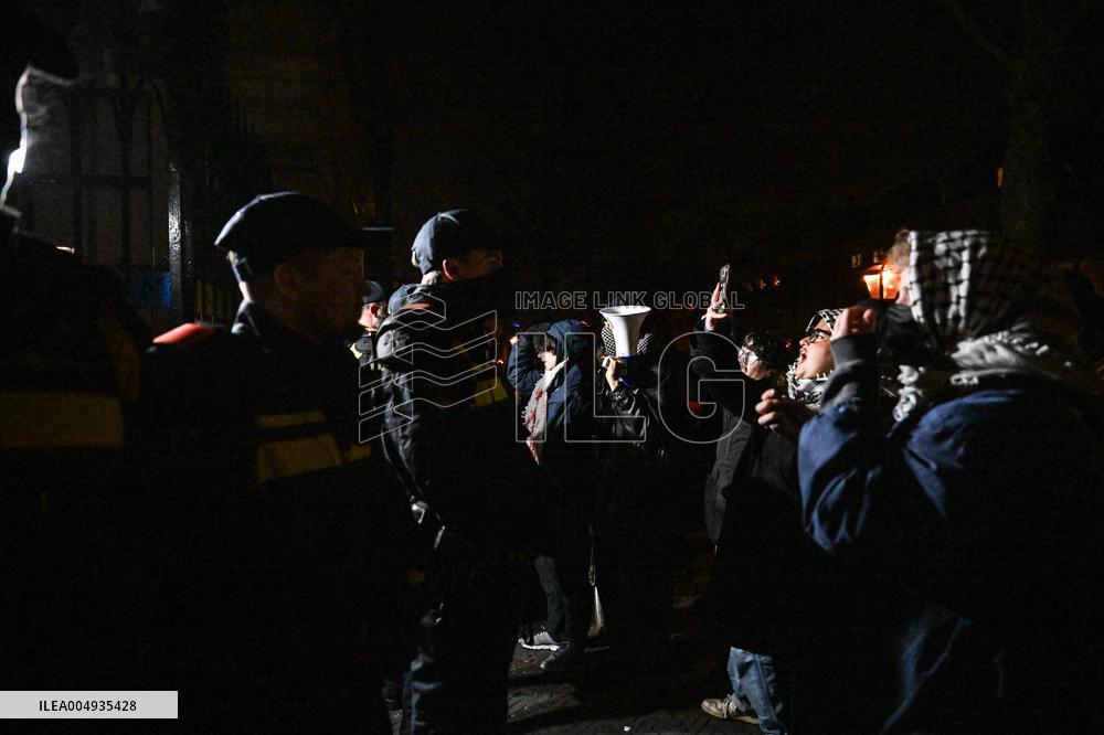 Leiden University Occupation - Leiden