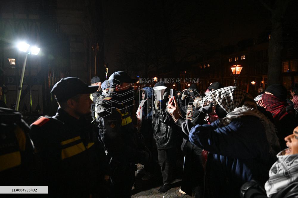 Leiden University Occupation - Leiden