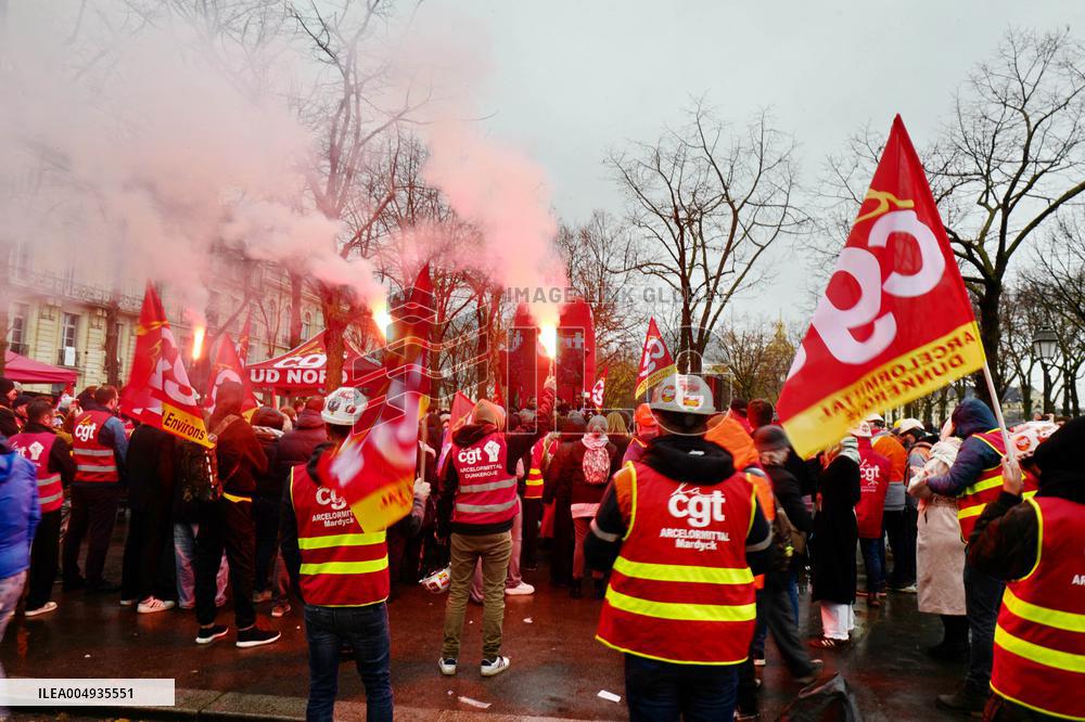 Demonstration of The CGT for The Nationalization of Arcelor Mittal - Paris