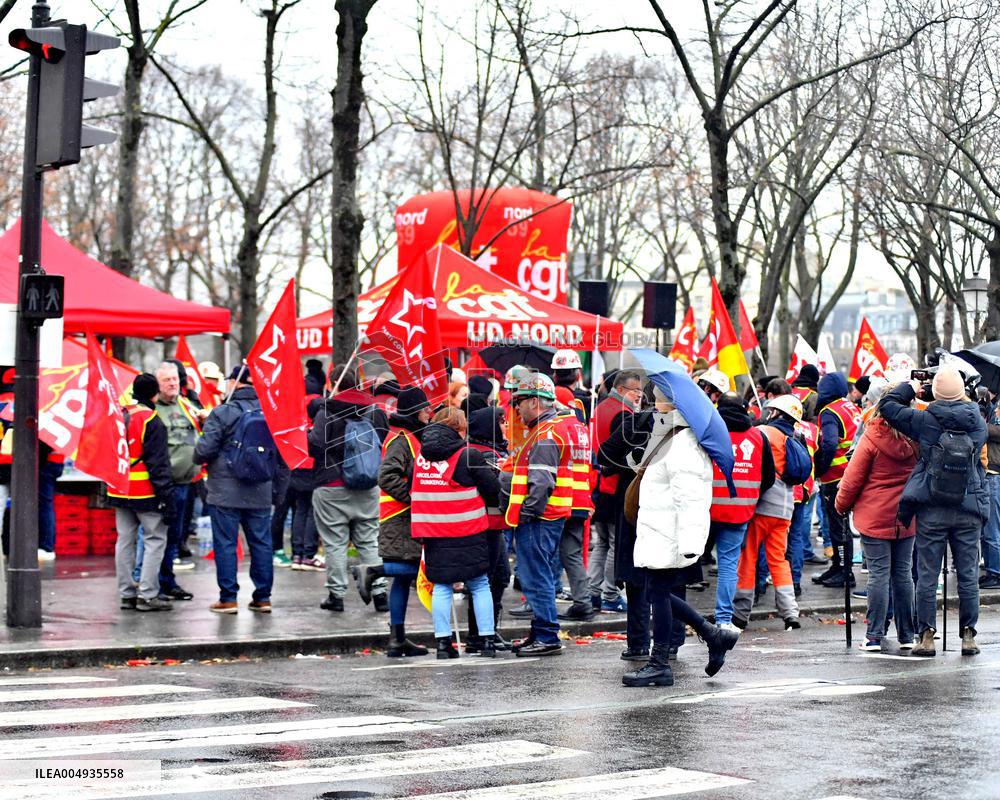 Demonstration of The CGT for The Nationalization of Arcelor Mittal - Paris