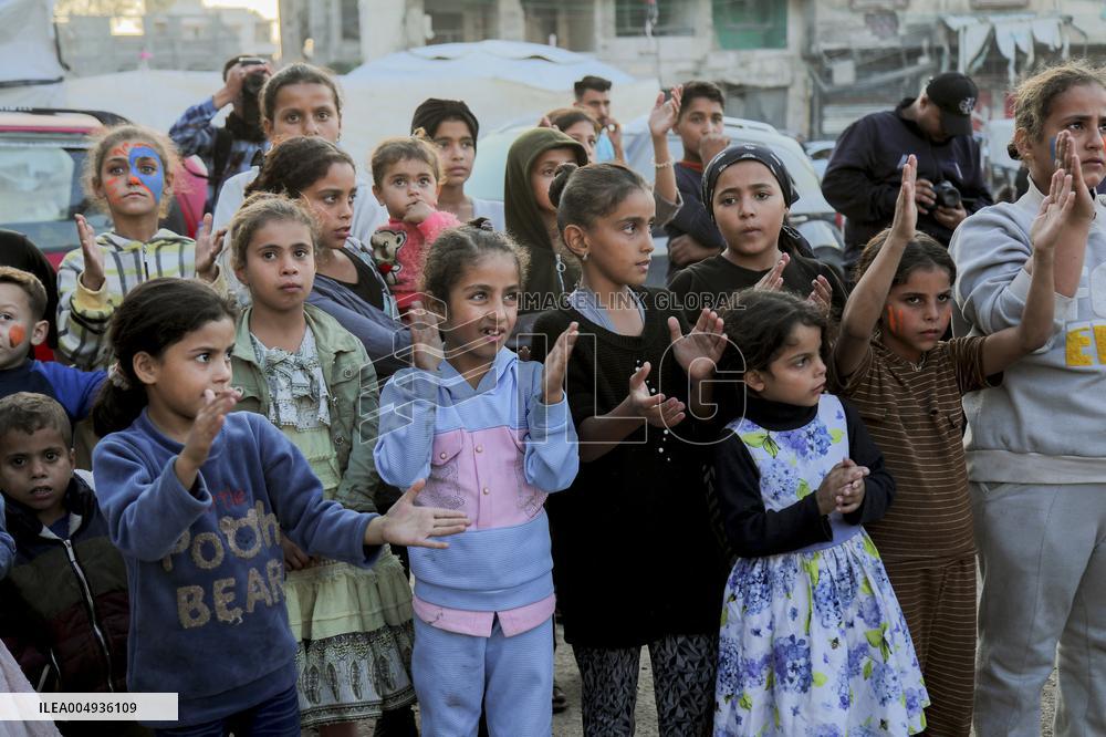 Recreational Event For Palestinian Children in Rashad Al Shawwa - Gaza