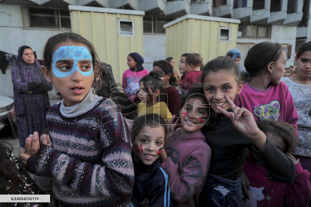 Recreational Event For Palestinian Children in Rashad Al Shawwa - Gaza