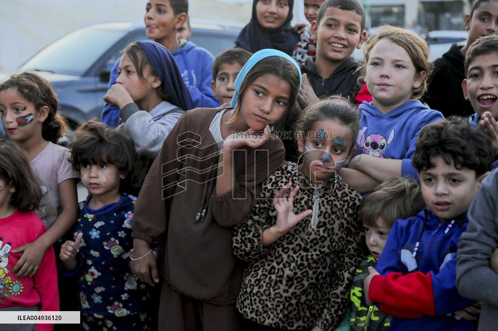 Recreational Event For Palestinian Children in Rashad Al Shawwa - Gaza