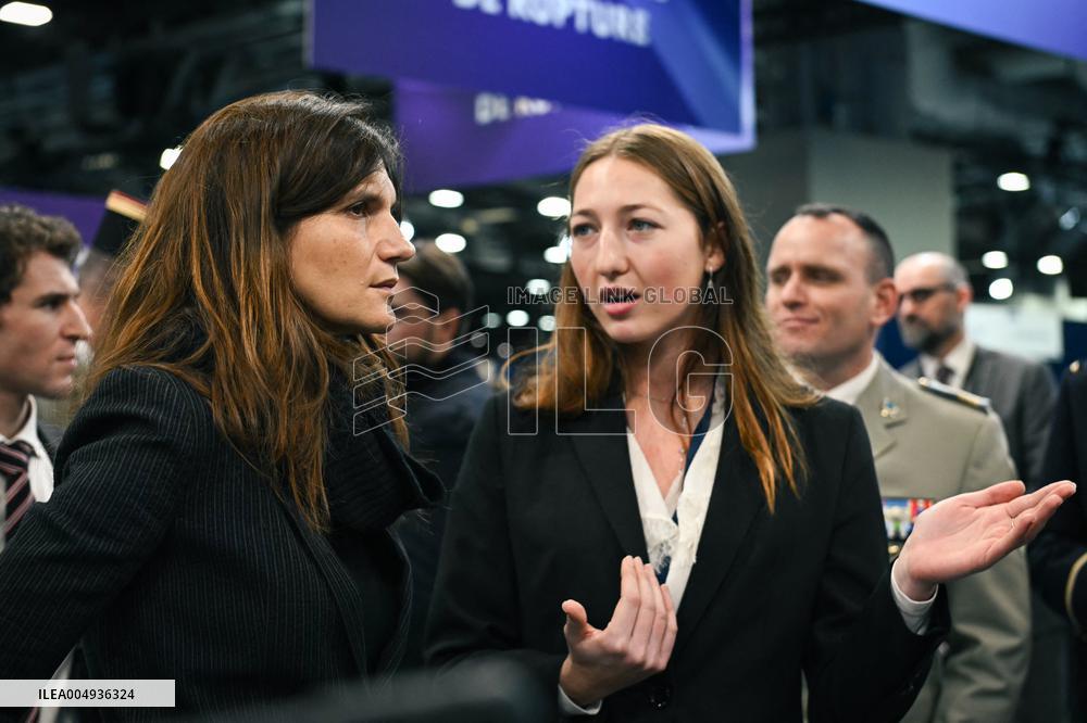 Alice Rufo visits Defence Innovation Forum - FID in Paris FA