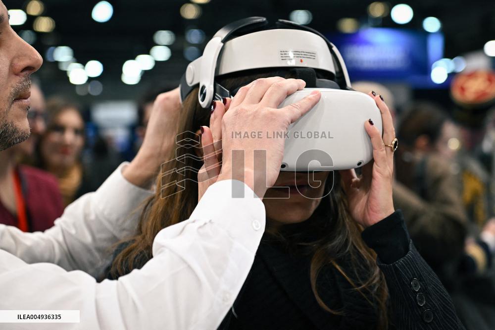 Alice Rufo visits Defence Innovation Forum - FID in Paris FA