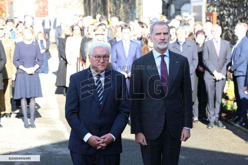 Steinmeier and King Felipe VI At Gernika Cemetery - Spain