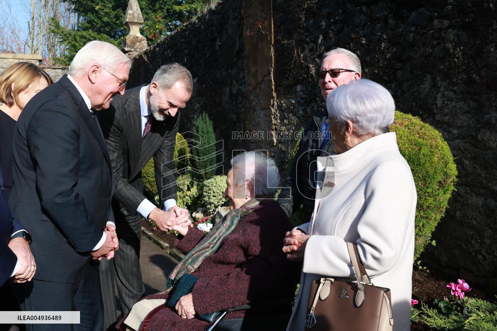 Steinmeier and King Felipe VI At Gernika Cemetery - Spain