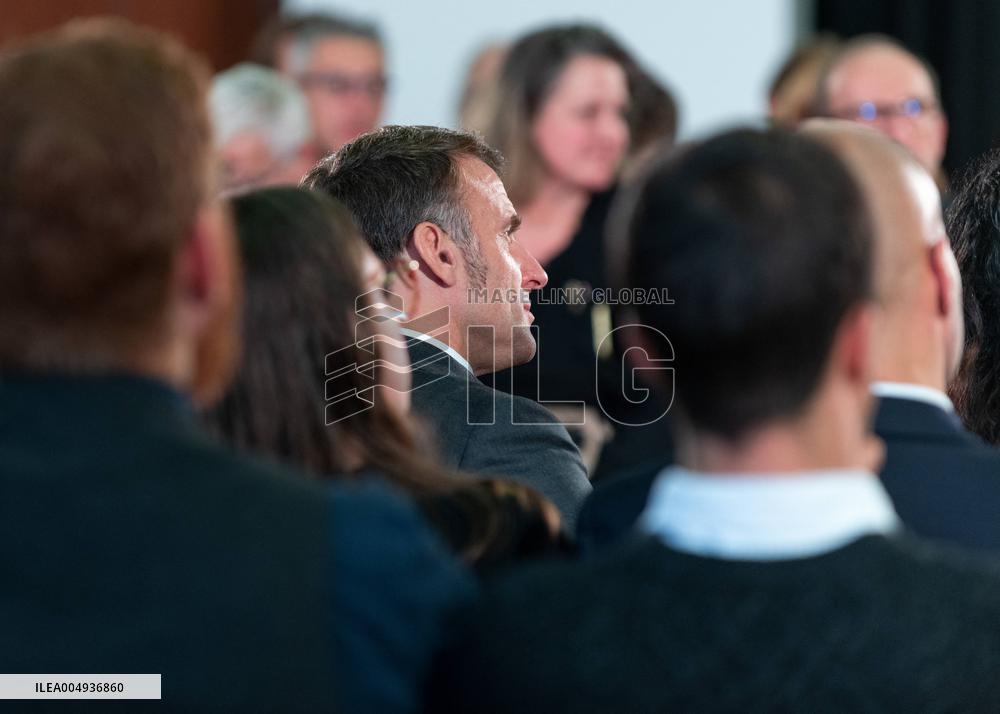 Macron meets readers of the Ebra group - Mirecourt