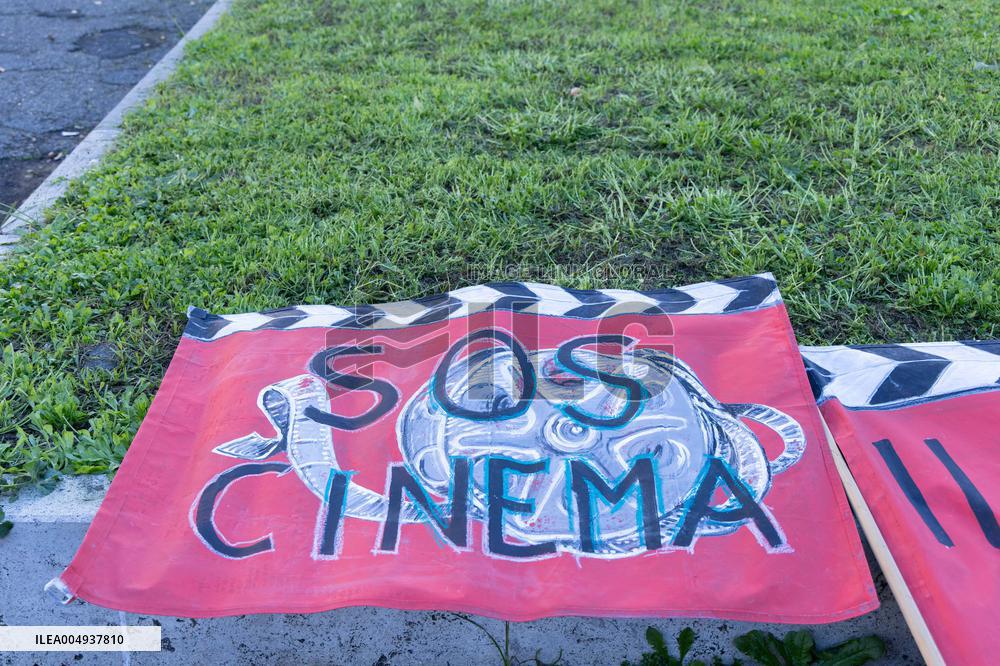 General Strike in Italy - Rome