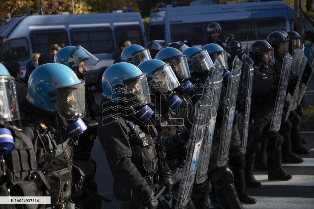 General Strike in Italy - Milan