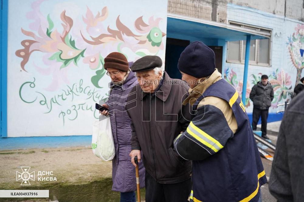 Russia Massively Attacked Kyiv With Drones And Missiles - Ukraine