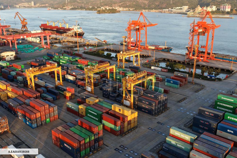 Qingzhou Container Terminal in Fuzhou