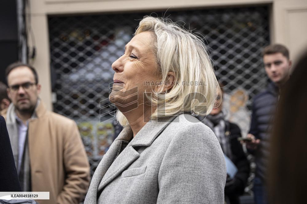 Marine Le Pen At Carvin Market for RN 2026 Municipal Campaign - Hauts-de-France