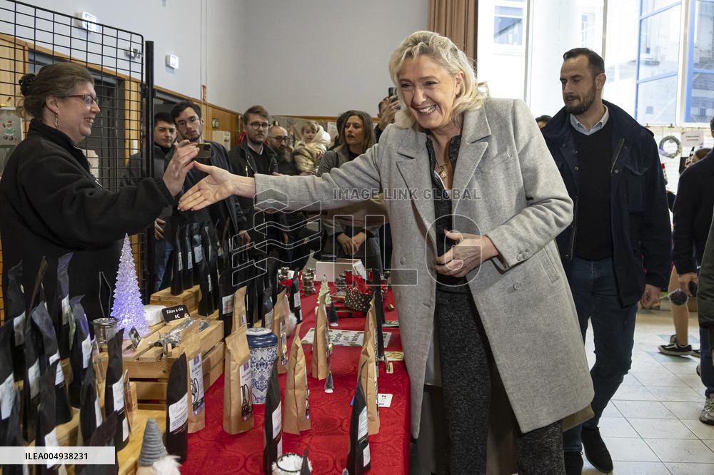 Marine Le Pen at the Drocourt Christmas Market for RN 2026 Municipal Campaign - Hauts-de-France