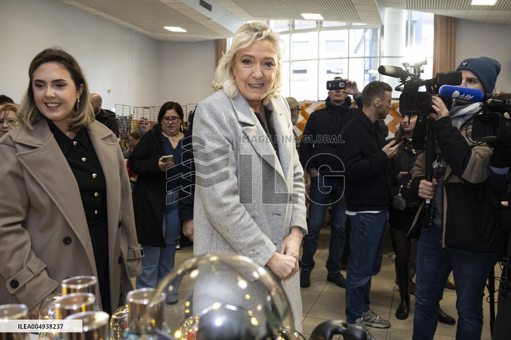 Marine Le Pen at the Drocourt Christmas Market for RN 2026 Municipal Campaign - Hauts-de-France