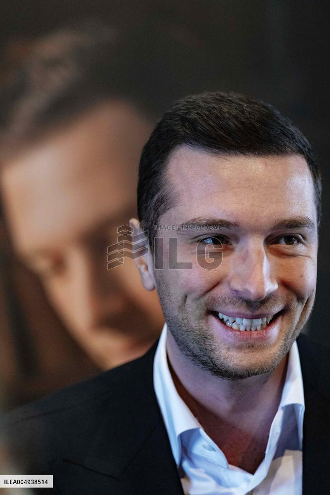 Jordan Bardella s Book Signing in Moissac - France